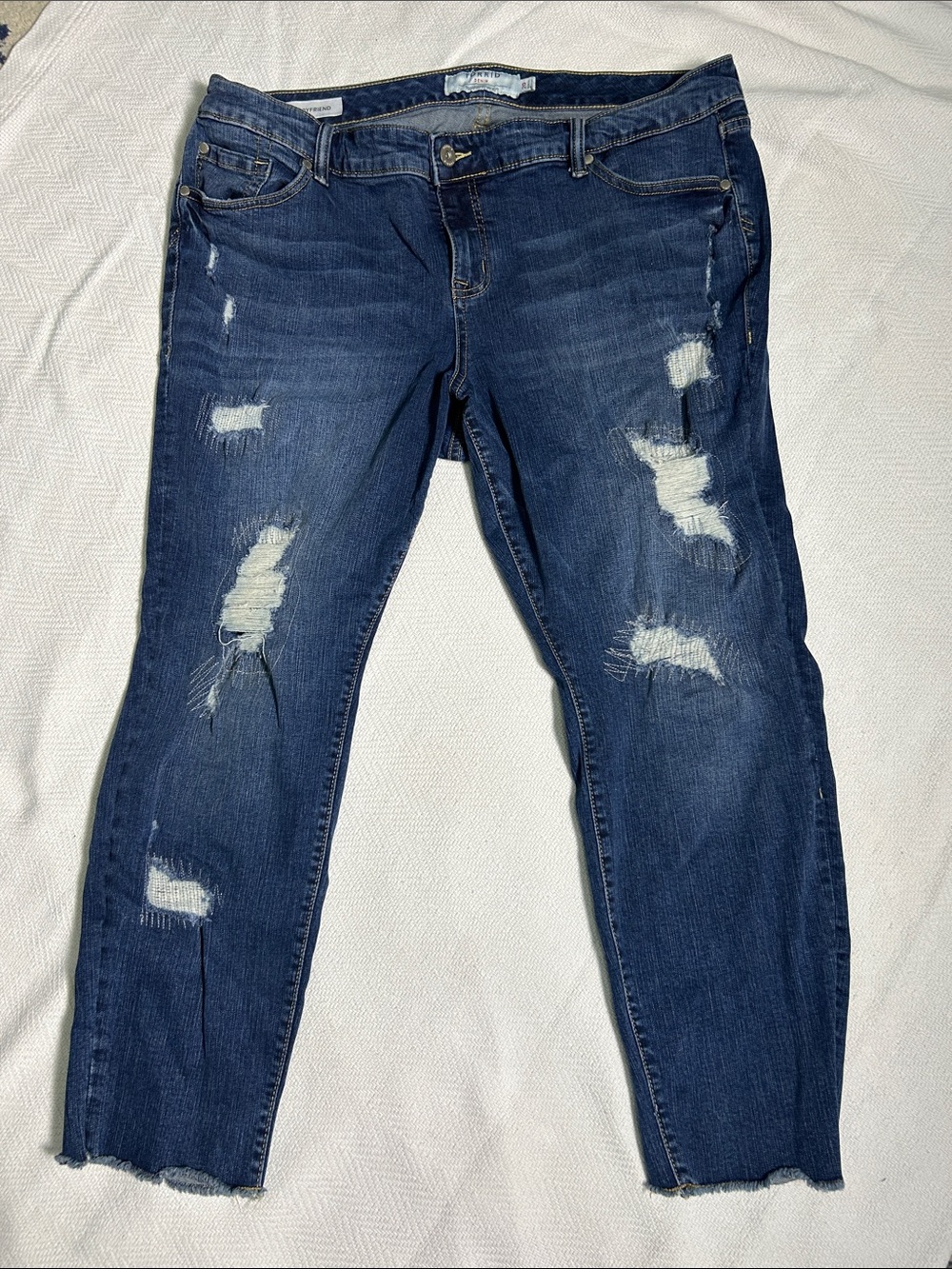 Torrid Dark Blue Distressed Ripped Women’s Jeans Plus Size 20